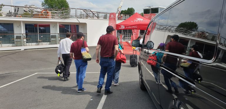 viking river cruise dock paris